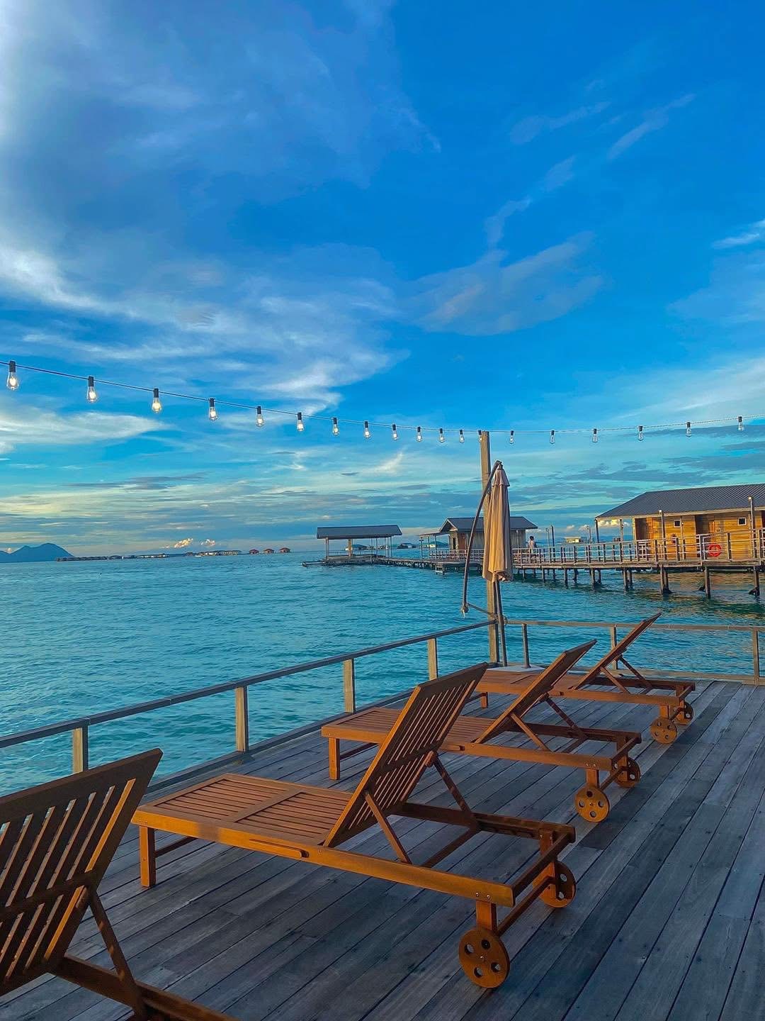 24 amenities and views