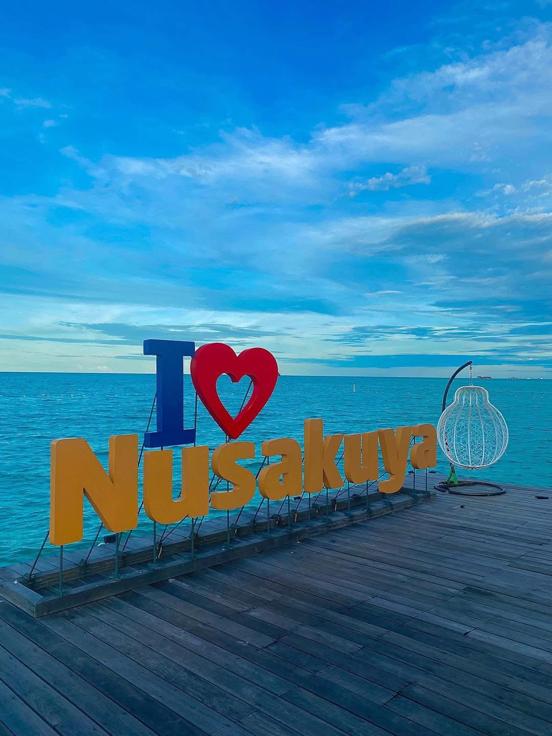 23 amenities and views