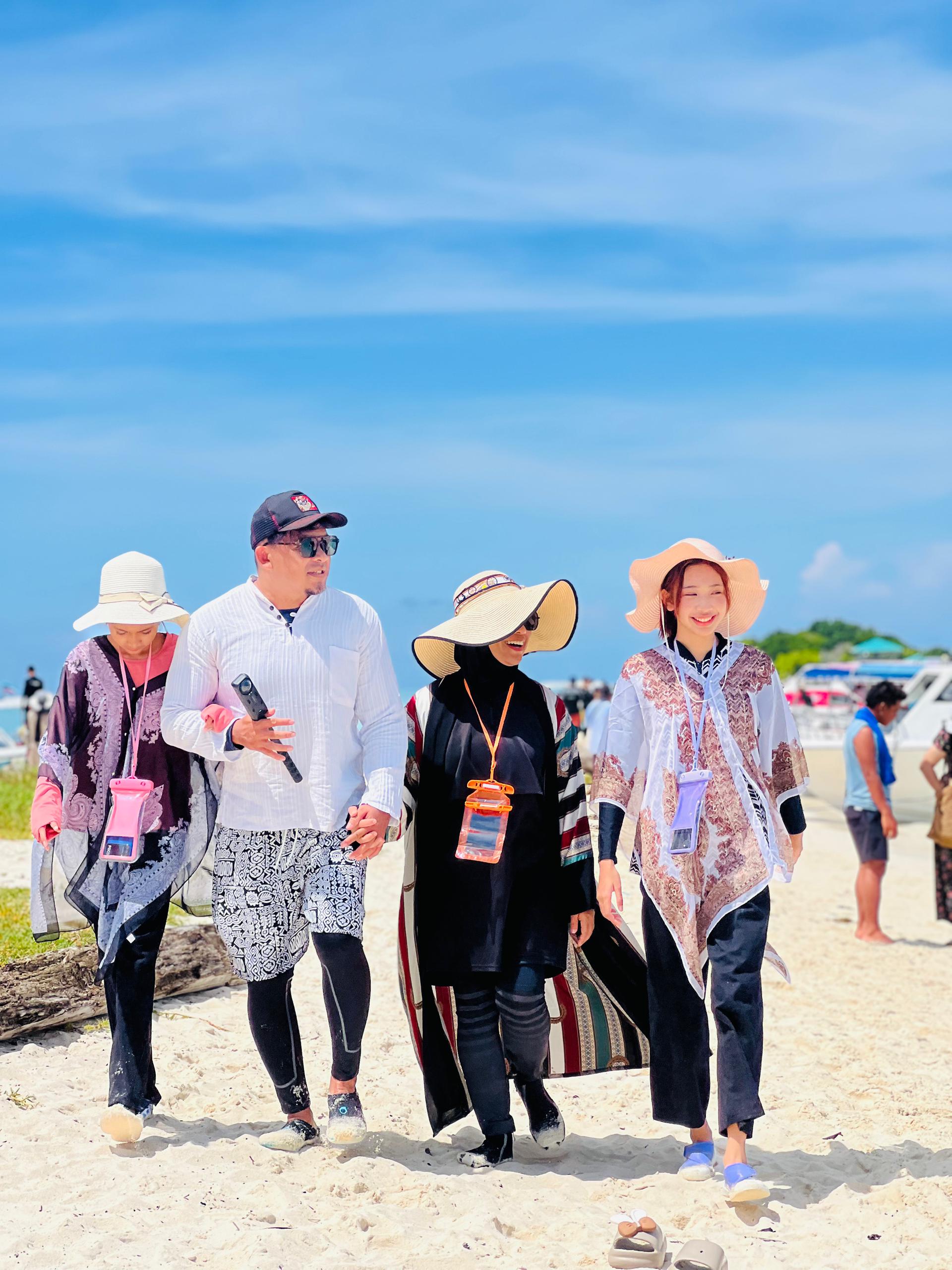 44 amenities and views