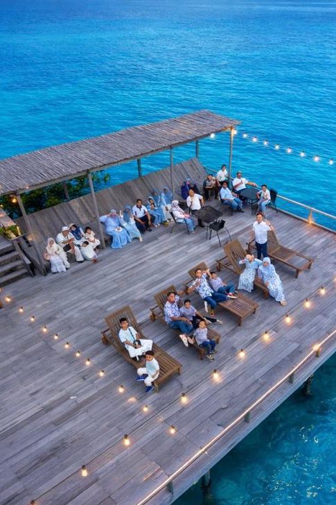 49 amenities and views